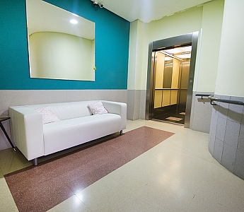 Pasillos y Ascensor_98